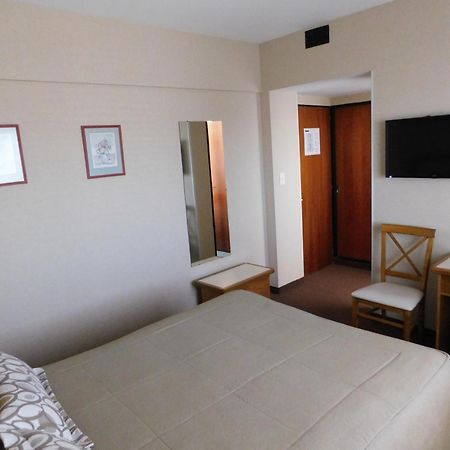 Hotel Libertador Trelew Extérieur photo