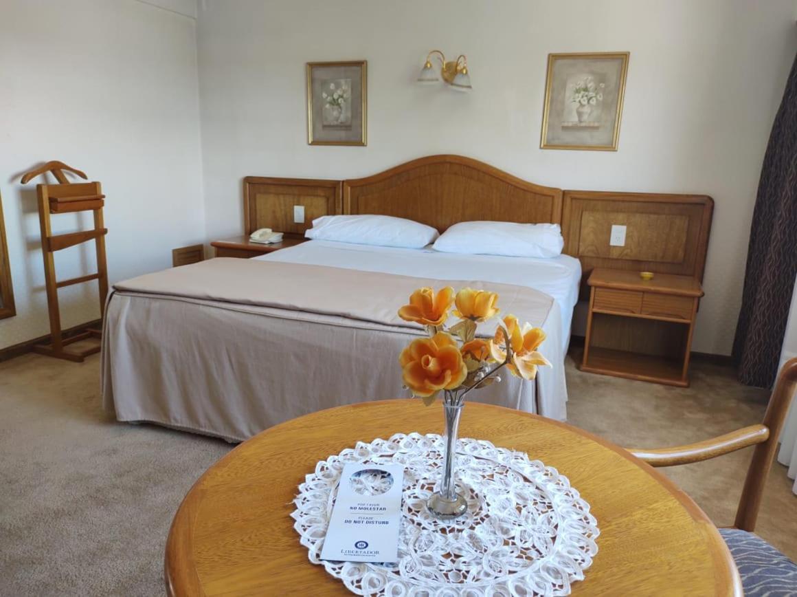Hotel Libertador Trelew Extérieur photo