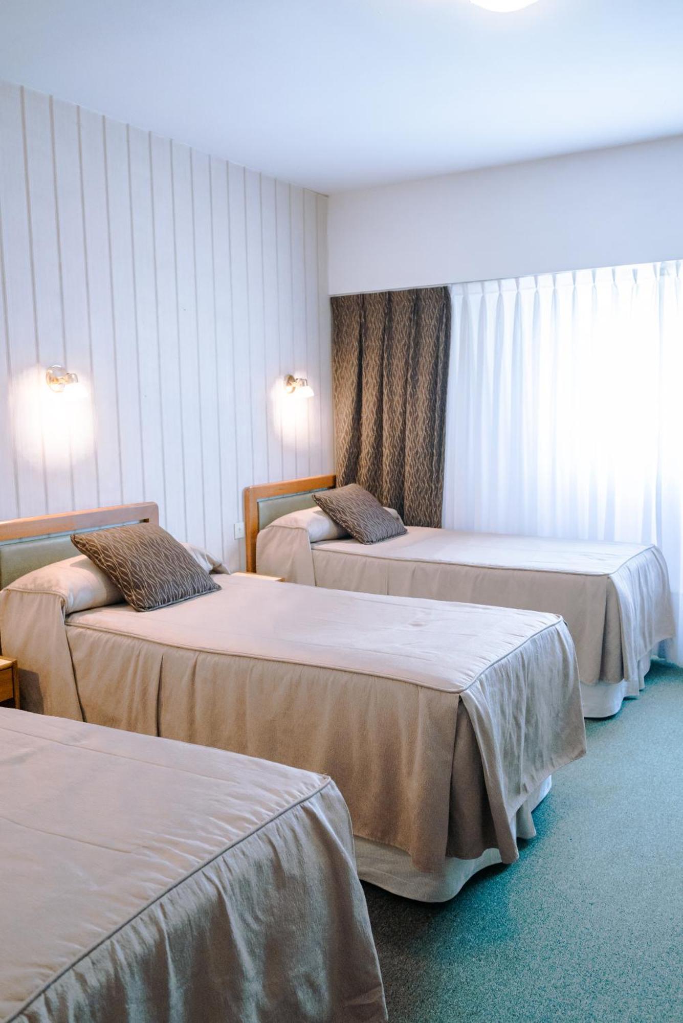 Hotel Libertador Trelew Extérieur photo