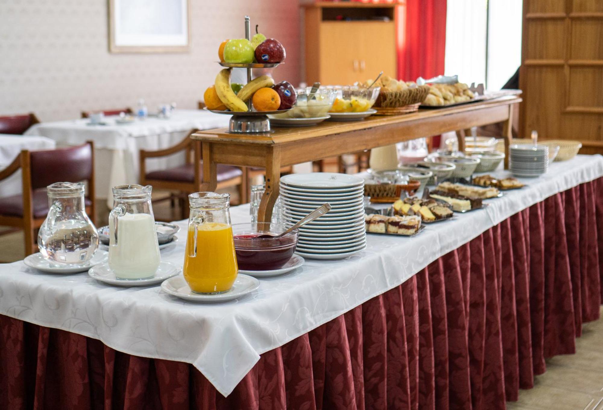 Hotel Libertador Trelew Extérieur photo