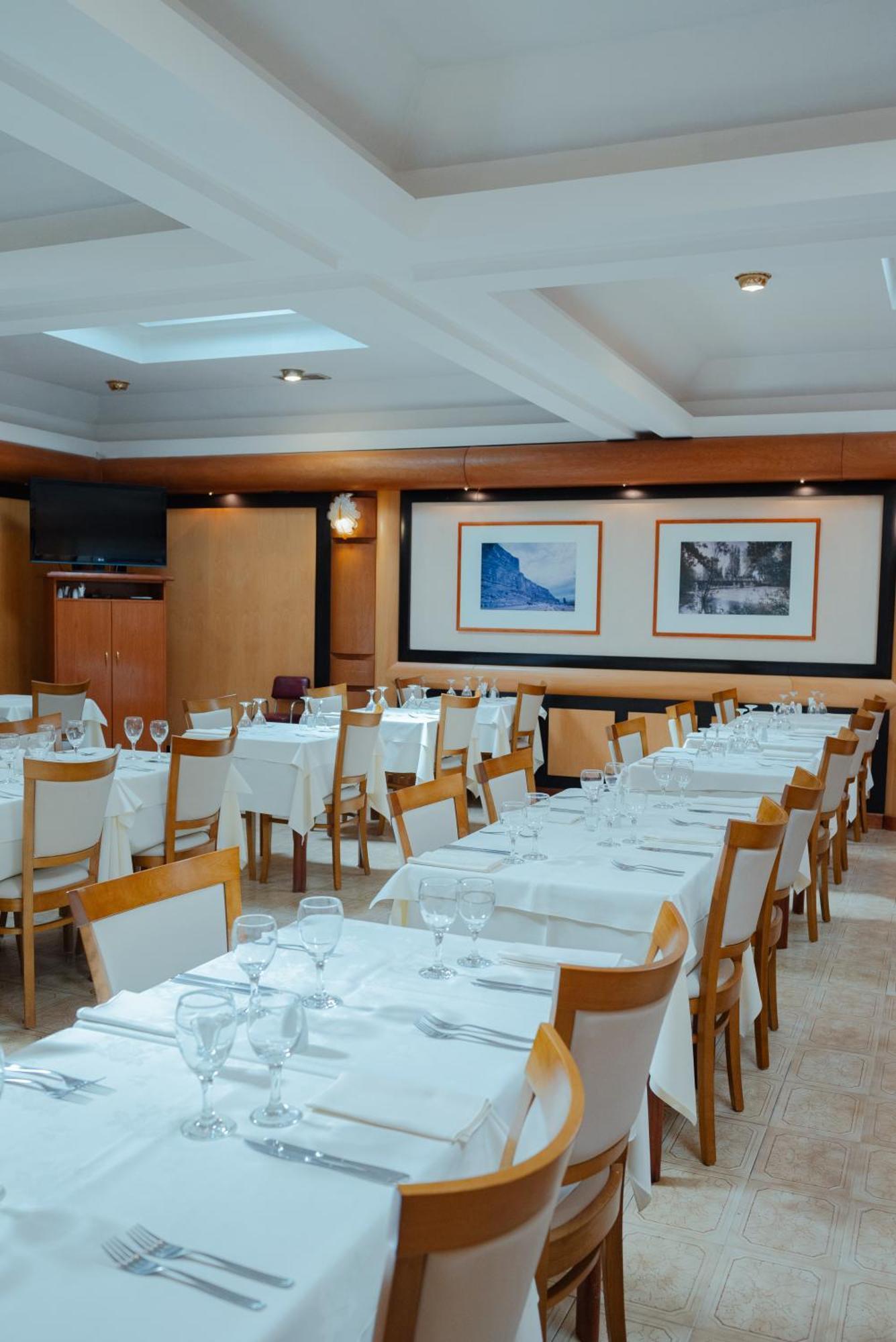 Hotel Libertador Trelew Extérieur photo