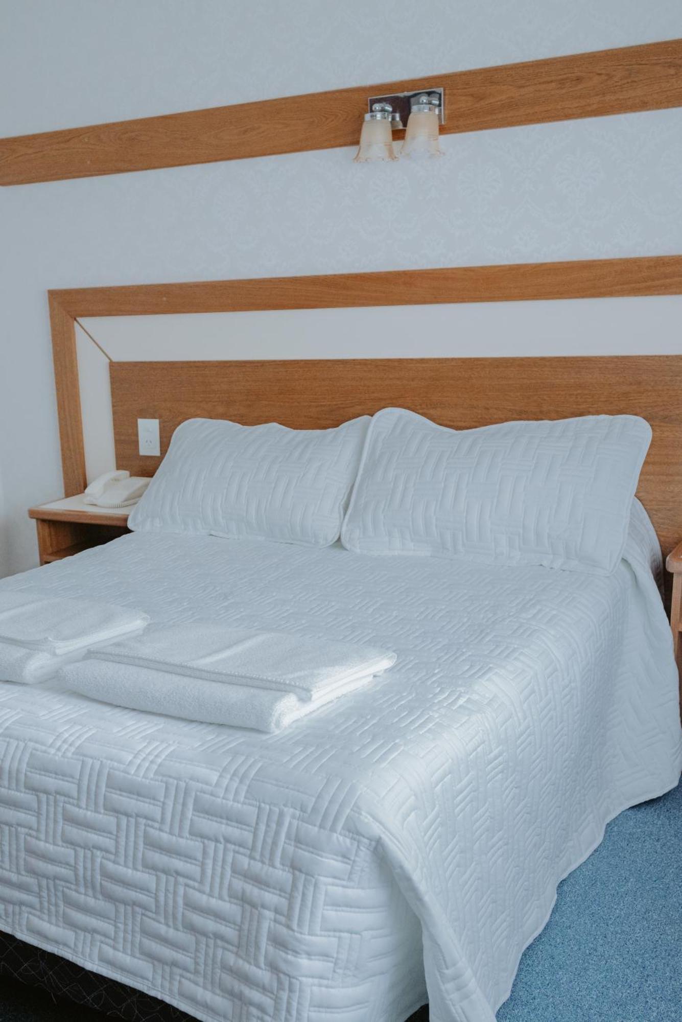 Hotel Libertador Trelew Extérieur photo