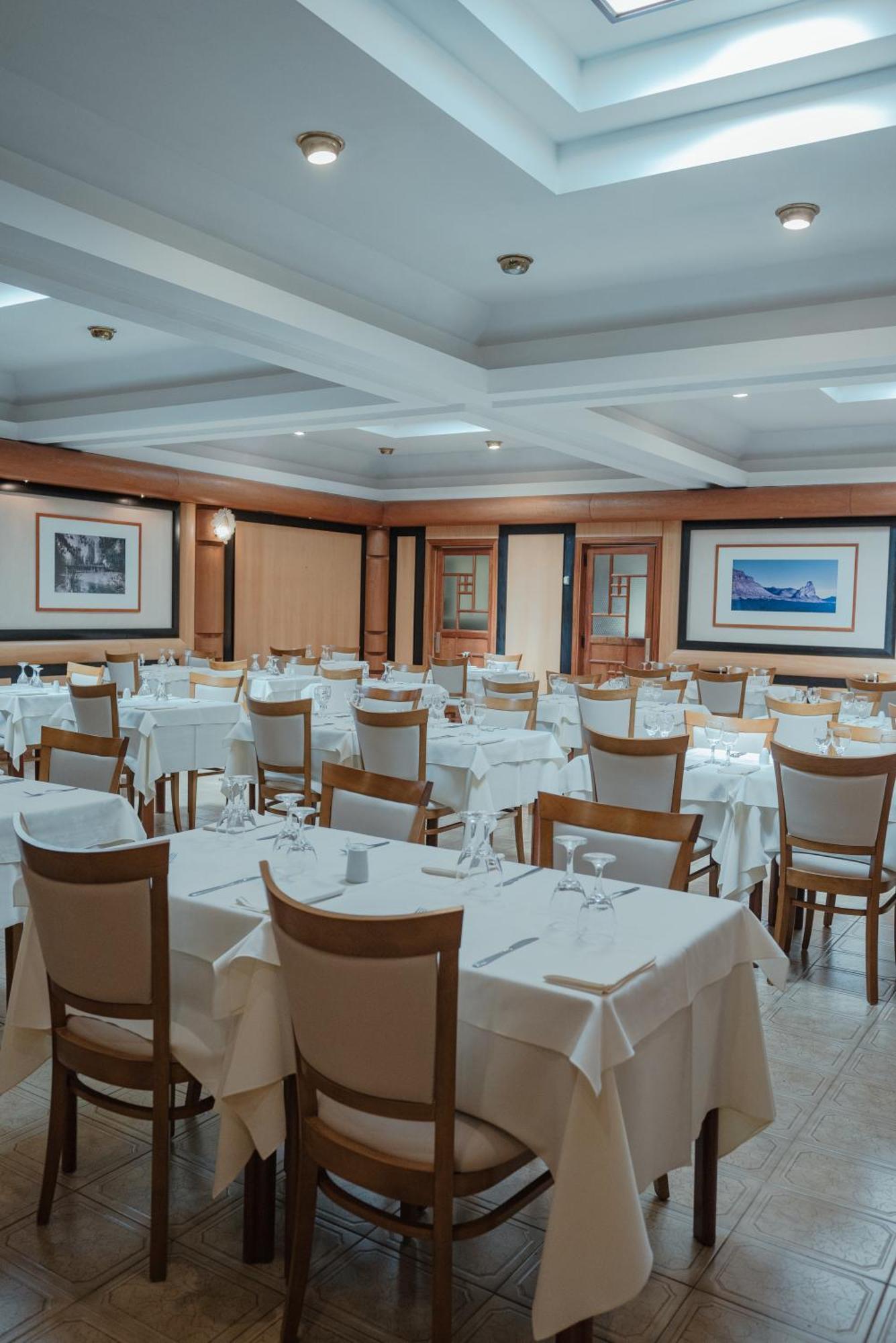 Hotel Libertador Trelew Extérieur photo