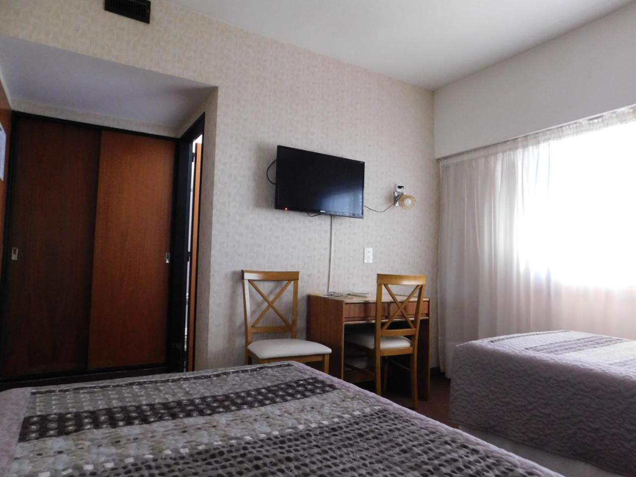 Hotel Libertador Trelew Extérieur photo